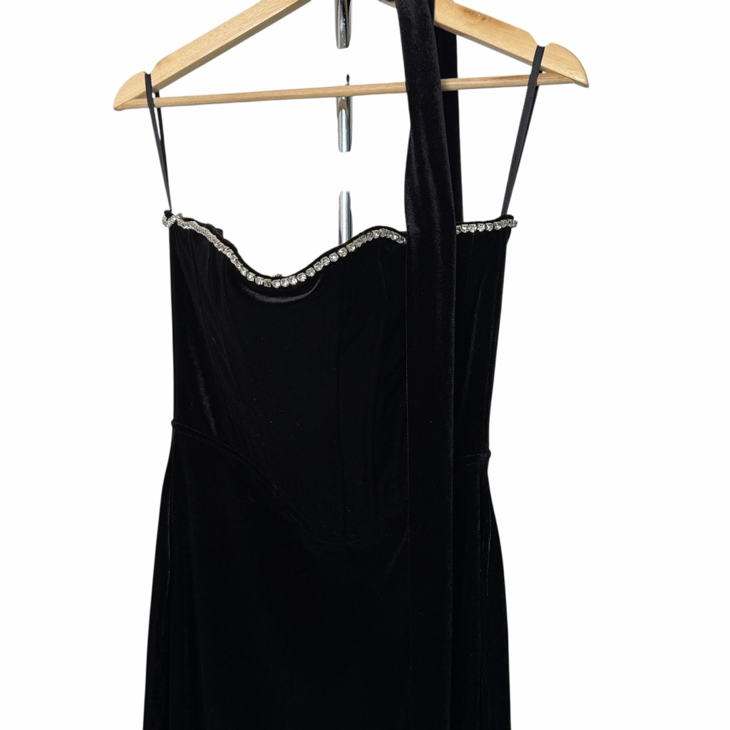 Khanum's Karyln Strapless Black Velvet Maxi Gown With Diamant Detail — image 7 of 8